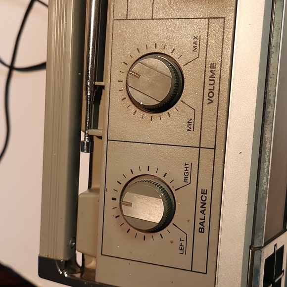 Vintage early '80's Panasonic Model RX-4975 Boombox w/ orig instructions - Picture 14 of 16